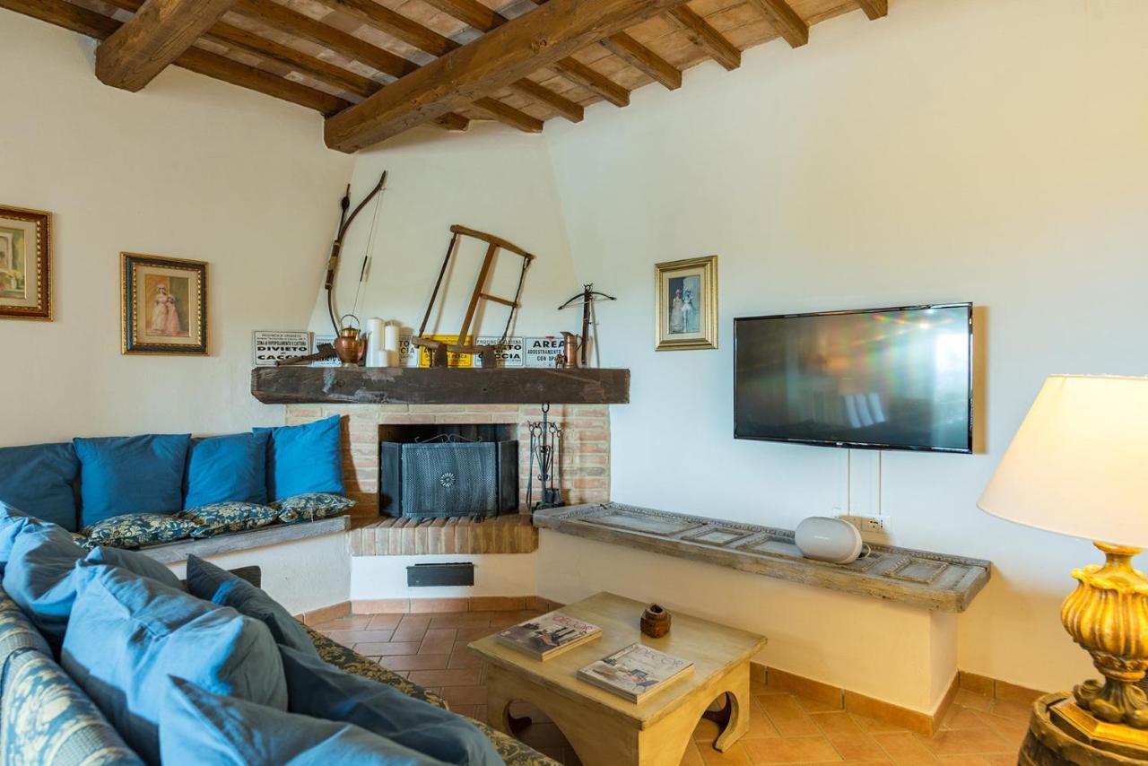 Casale Montegiovi 6, Emma Villas Экстерьер фото